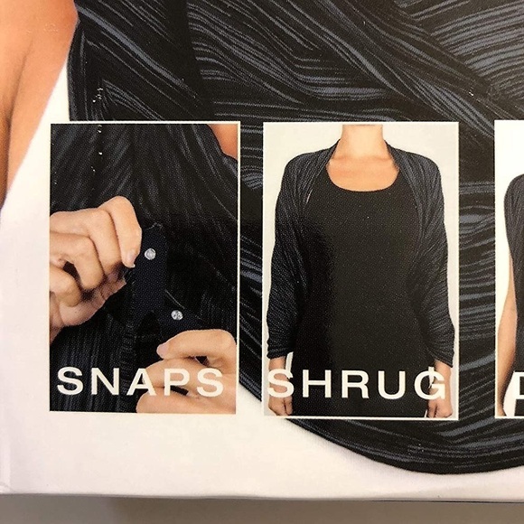 BNWT Champion Scarf. Cowl, Towel, shawl, drape - Picture 3 of 7